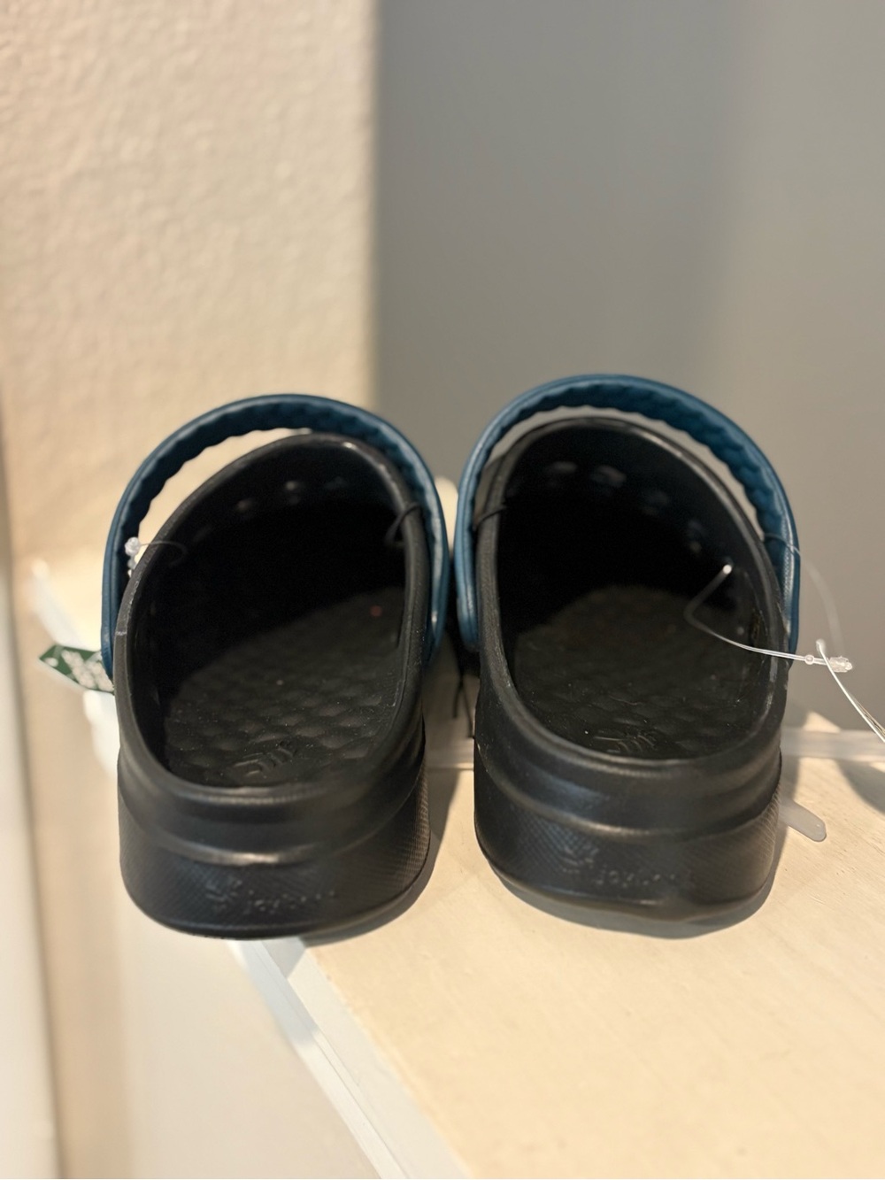 Joybees Kids' Dylan Slip-On Clogs - Black/Cascade Size J3 NEW - Picture 4 of 6